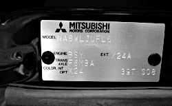 Où trouver le code peinture de ma MITSUBISHI ?