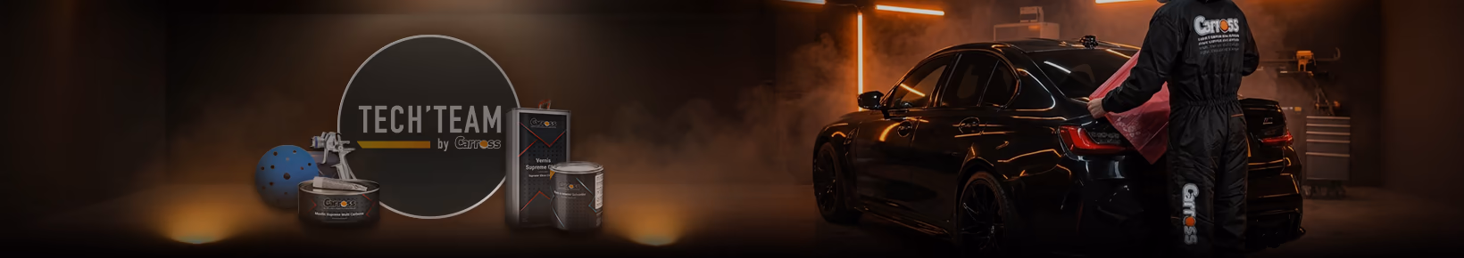La Tech'Team Carross : produits de la gamme et technicien en atelier carrosserie